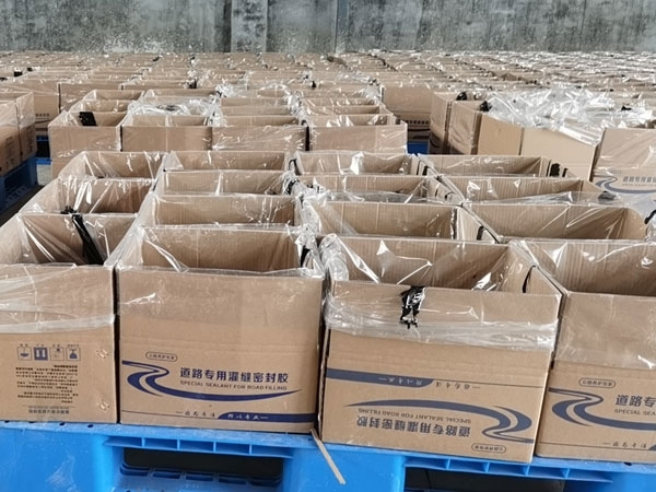 道路灌縫膠使用注意事項及其應用