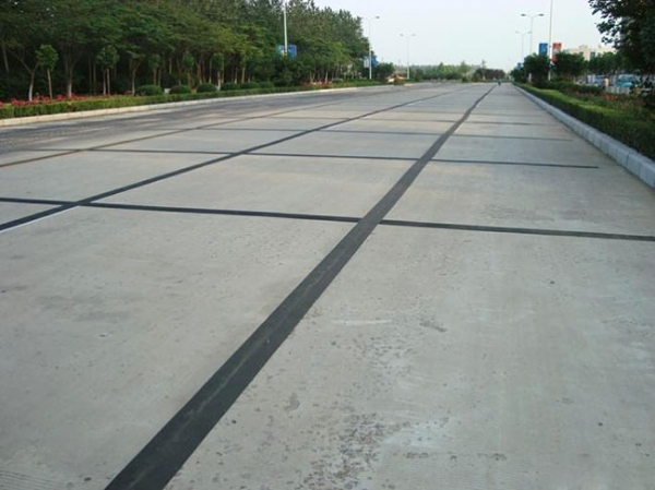 道路貼縫帶施工工藝